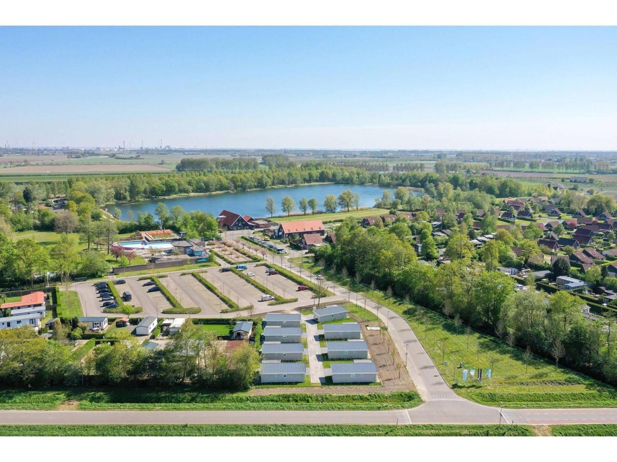 Brand New Chalets At 10 Minutes From The Oosterschelde Heinkenszand Exterior photo
