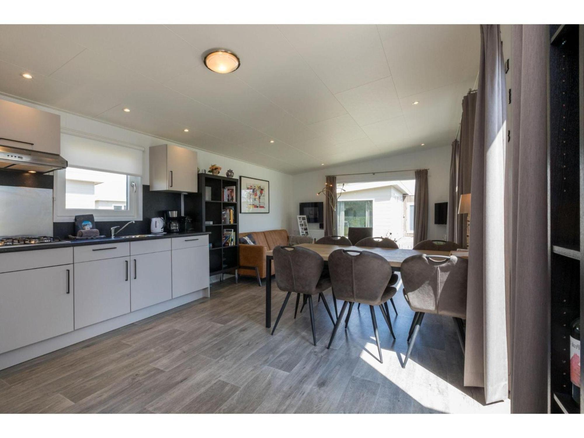 Brand New Chalets At 10 Minutes From The Oosterschelde Heinkenszand Exterior photo