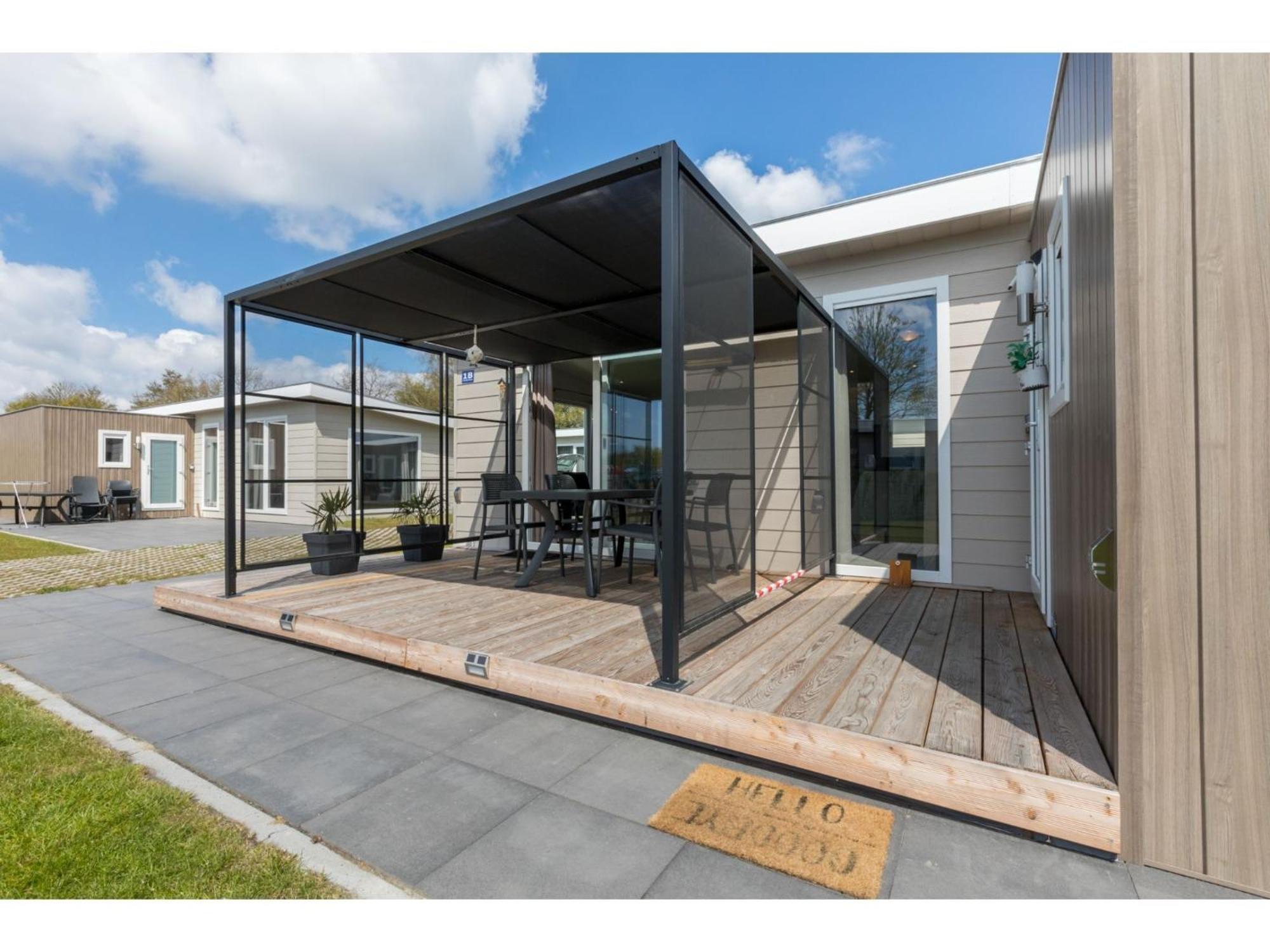 Brand New Chalets At 10 Minutes From The Oosterschelde Heinkenszand Exterior photo